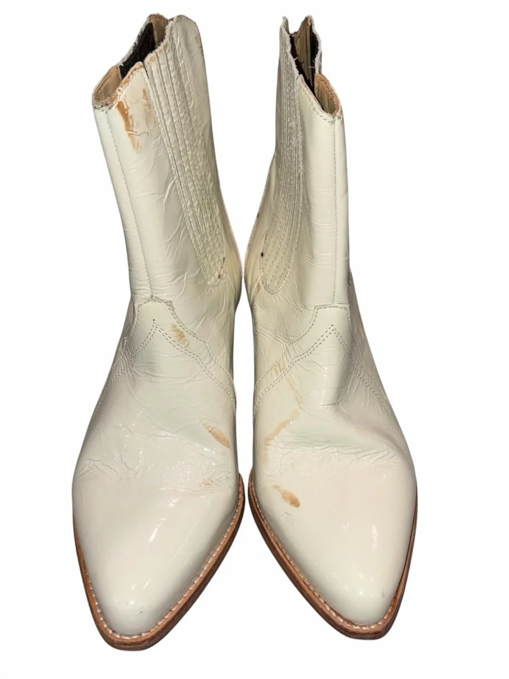 NEW FLAWED Free Prople Ivory Patent Leather Frontier Chelsea Boot size 39
